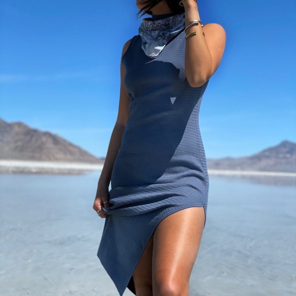 BLUE HIGH NECK DRESS WITH SLIT